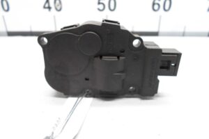 Изображение товара 136687 - 00136687 motorchik zaslonki pechki 1