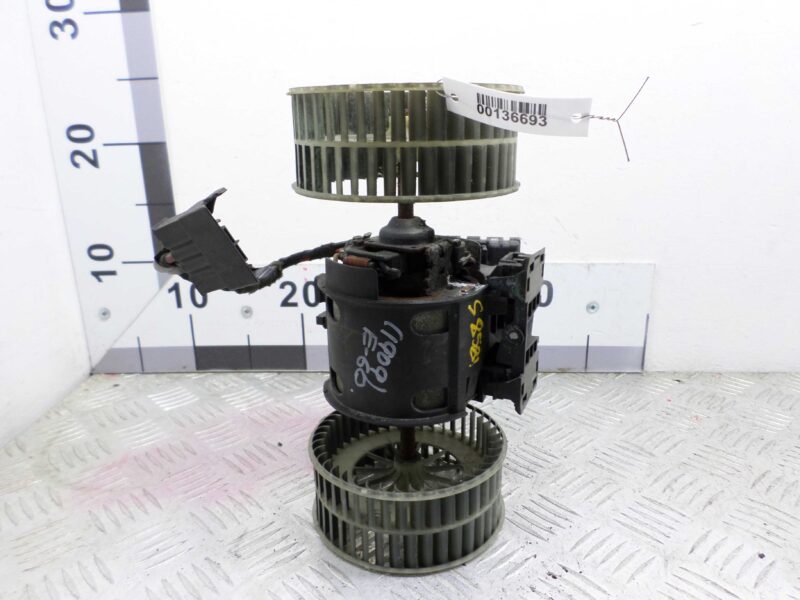 Изображение товара 136693 - 00136693 ventilyator otopitelya (motorchik pechki)