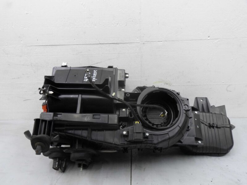 Изображение товара 136810 - 00136810 korpus otopitelya (pechki) Skoda Yeti