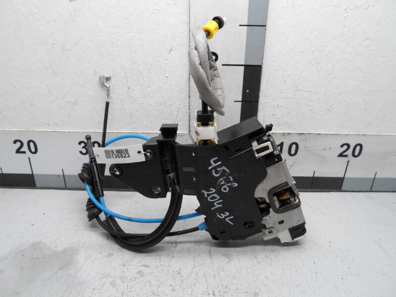 Изображение товара 136823 - 00136823 zamok dveri zadnej levoj Honda Ridgeline