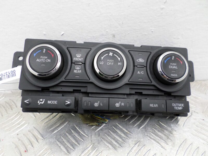 Изображение товара 137040 - 00137040 pereklyuchatel otopitelya Citroen C5