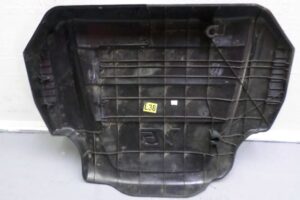 Изображение товара 137045 - 00137045 kryshka dvigatelya dekorativnaya 1