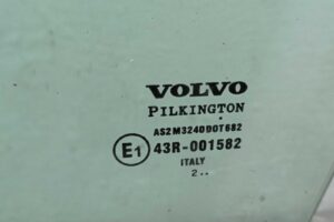 Изображение товара 137147 - 00137147 steklo dveri perednej levoj Volvo V50 2