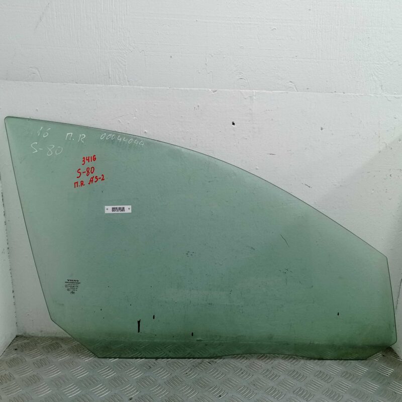 Изображение товара 137385 - 00137385 steklo dveri perednej pravoj Volvo 440