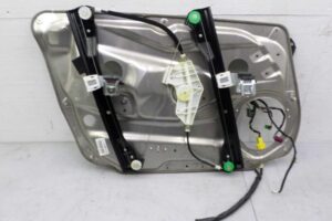 Изображение товара 137758 - 00137758 steklopodemnik perednij pravyj Honda Ridgeline 3