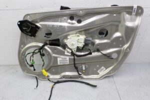 Изображение товара 137758 - 00137758 steklopodemnik perednij pravyj Honda Ridgeline