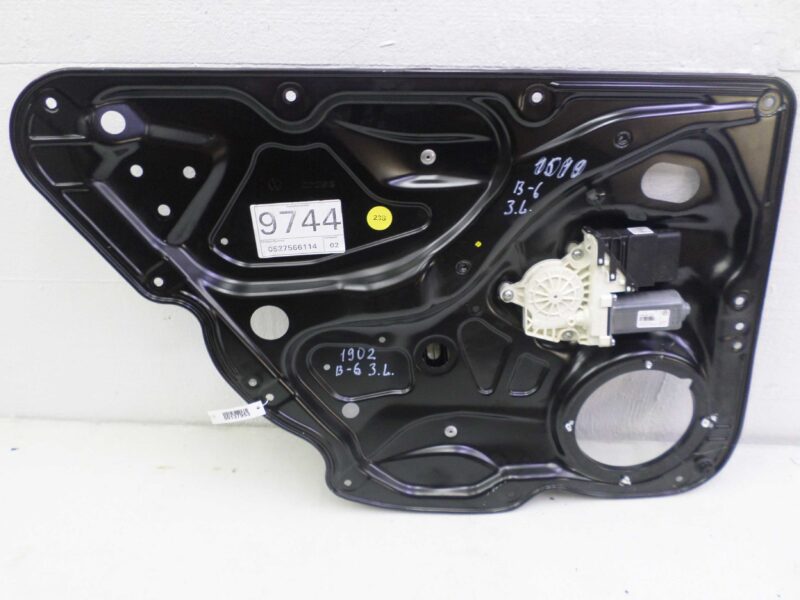 Изображение товара 137953 - 00137953 steklopodemnik zadnij levyj Volvo S40