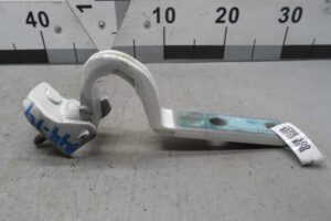 Изображение товара 138037 - 00138037 petlya kryshki bagazhnika Dodge Journey