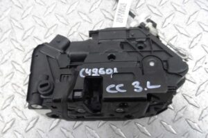 Изображение товара 138042 - 00138042 zamok dveri zadnej levoj Volkswagen Lupo 1