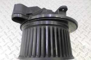 Изображение товара 138061 - 00138061 ventilyator otopitelya (motorchik pechki) Chrysler Cirrus