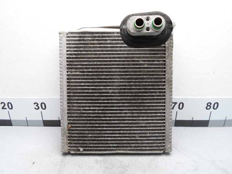 Изображение товара 138092 - 00138092 radiator otopitelya (pechki) Audi TT
