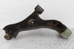 Изображение товара 138099 - 00138099 rychag perednij pravyj nizhnij Pontiac Vibe