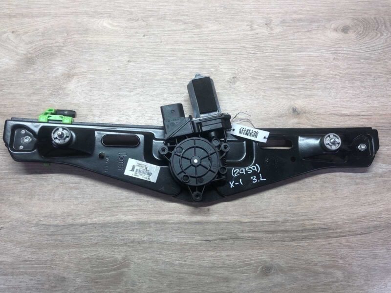 Изображение товара 138127 - 00138127 steklopodemnik zadnij levyj