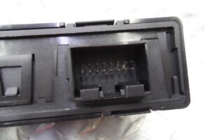Изображение товара 138233 - 00138233 blok upravleniya parktronikami Toyota Carina E 3