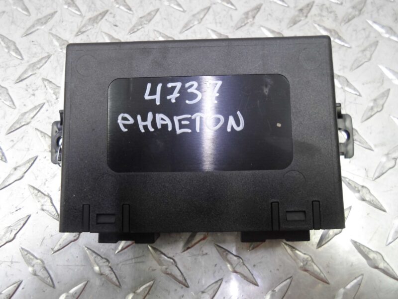 Изображение товара 138233 - 00138233 blok upravleniya parktronikami Toyota Carina E
