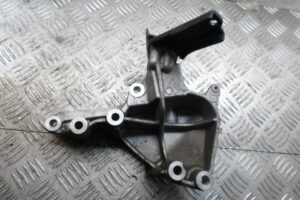 Изображение товара 138583 - 00138583 kronshtejn dvigatelya Skoda Octavia 1