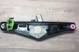 Изображение товара 138603 - 00138603 steklopodemnik zadnij pravyj 1