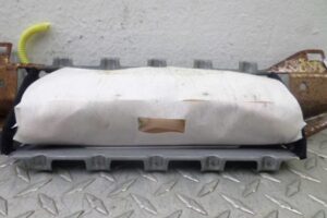 Изображение товара 138828 - 00138828 podushka bezopasnosti zaschity kolenej Subaru Legacy 2