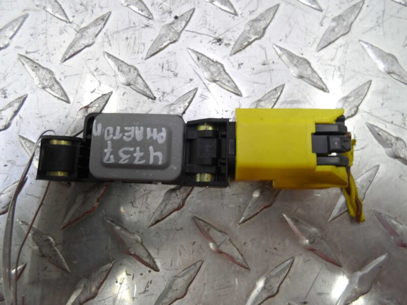 Изображение товара 139074 - 00139074 datchik udara Toyota Carina E