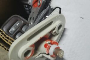 Изображение товара 139133 - 00139133 kozyrek solntsezaschitnyj Peugeot 107 5