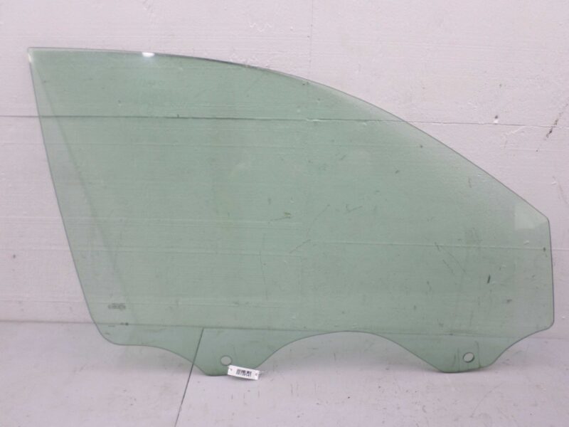 Изображение товара 139141 - 00139141 steklo dveri perednej pravoj Mercedes A klasse