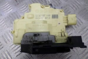 Изображение товара 139182 - 00139182 zamok dveri perednej pravoj 1