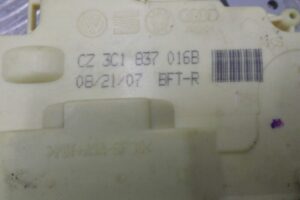 Изображение товара 139182 - 00139182 zamok dveri perednej pravoj 2