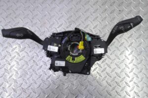 Изображение товара 139262 - 00139262 pereklyuchatel podrulevoj (strekoza) 