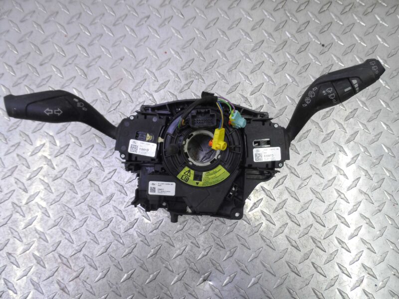 Изображение товара 139262 - 00139262 pereklyuchatel podrulevoj (strekoza)