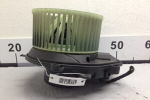 Изображение товара 139387 - 00139387 ventilyator otopitelya (motorchik pechki) Volkswagen Up 2