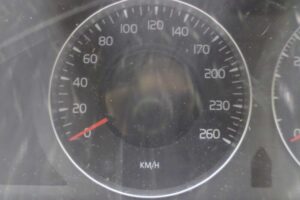 Изображение товара 139427 - 00139427 schitok priborov Volvo 440 2