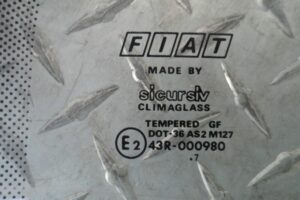 Изображение товара 139457 - 00139457 steklo dveri zadnej pravoj 2