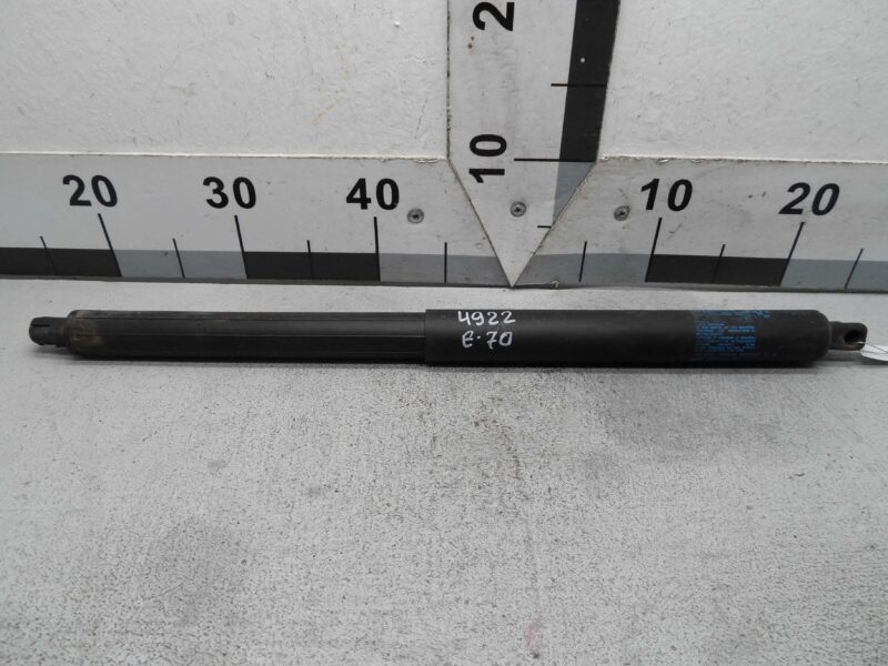 Изображение товара 139637 - 00139637 amortizator kryshki bagazhnika