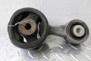 Изображение товара 139786 - 00139786 podushka krepleniya kpp 1