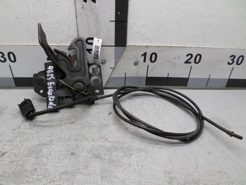 Изображение товара 139848 - 00139848 zamok kapota