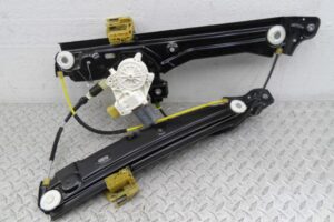 Изображение товара 139886 - 00139886 steklo dveri perednej pravoj