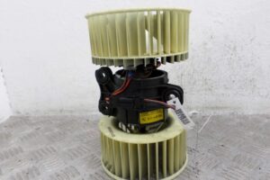 Изображение товара 139969 - 00139969 ventilyator otopitelya (motorchik pechki)