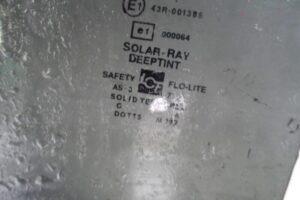 Изображение товара 139995 - 00139995 steklo dveri zadnej pravoj 2