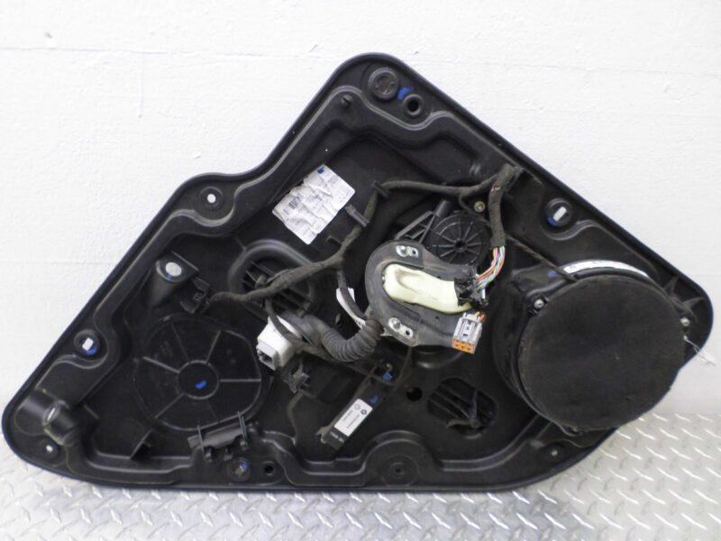 Изображение товара 140010 - 00140010 steklopodemnik zadnij levyj Hyundai H1