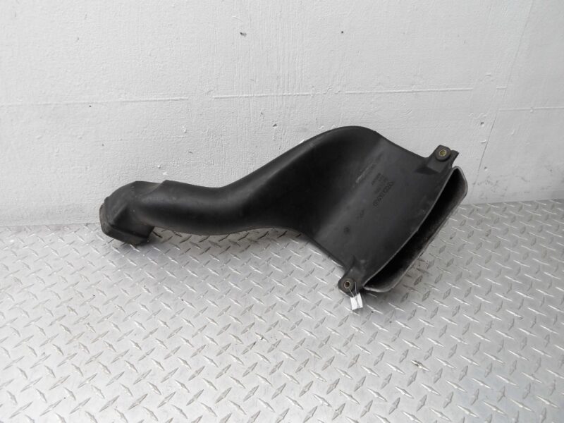 Изображение товара 140138 - 00140138 vozdukhozabornik Volvo V50