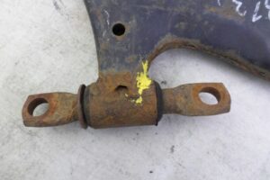 Изображение товара 140143 - 00140143 rychag perednij pravyj nizhnij Hyundai Matrix 3