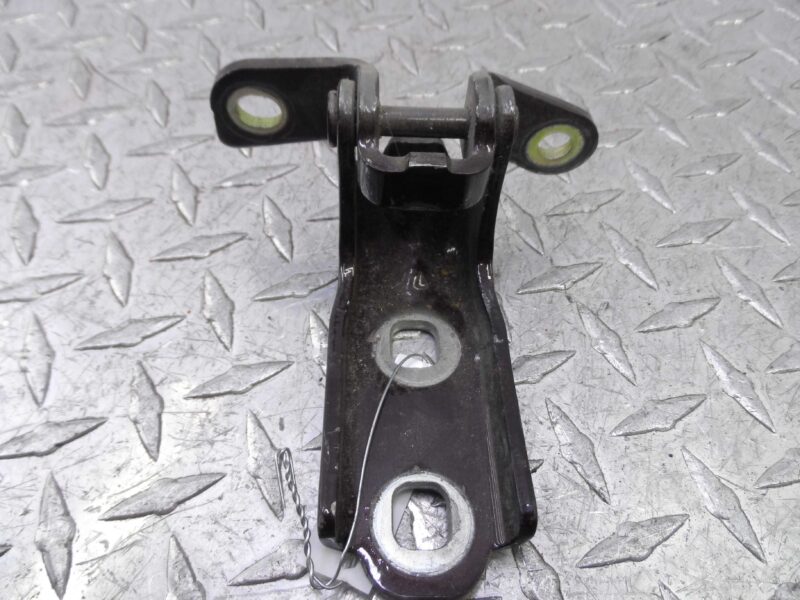 Изображение товара 140242 - 00140242 petlya dveri zadnyaya