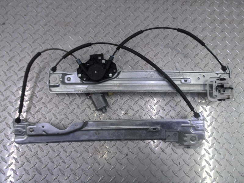 Изображение товара 140330 - 00140330 steklopodemnik perednij levyj