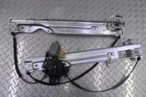 Изображение товара 140330 - 00140330 steklopodemnik perednij levyj 2