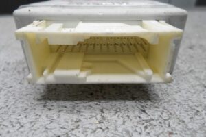 Изображение товара 140415 - 00140415 blok upravleniya pnevmaticheskoj podveskoj 1