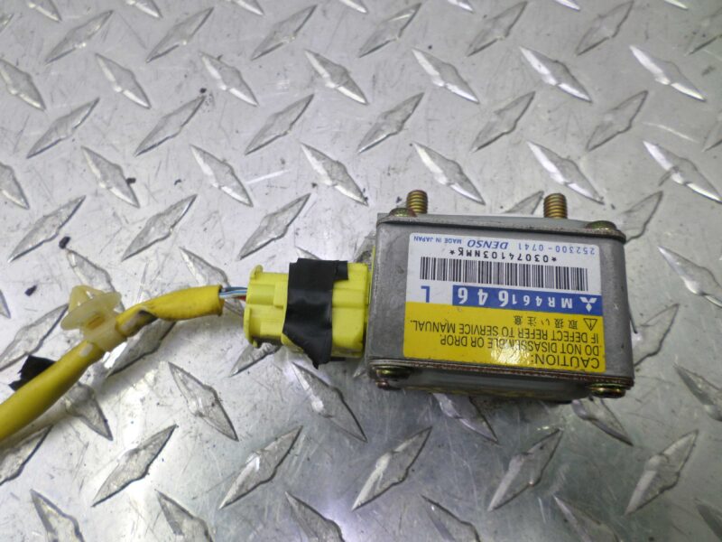 Изображение товара 140528 - 00140528 datchik udara Isuzu Rodeo