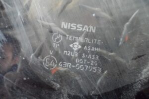Изображение товара 140584 - 00140584 steklo kuzovnoe levoe Lexus RX 2