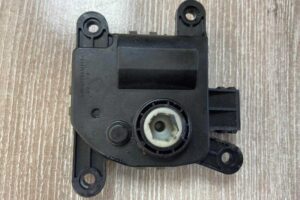 Изображение товара 140634 - 00140634 motorchik zaslonki pechki Alfa Romeo 146 1