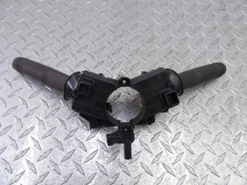 Изображение товара 140685 - 00140685 pereklyuchatel podrulevoj (strekoza)