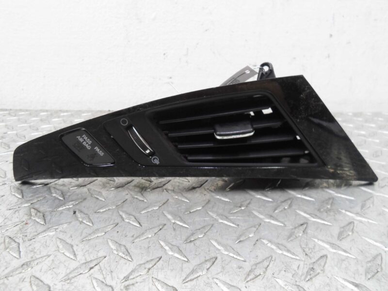 Изображение товара 140734 - 00140734 deflektor obduva salona